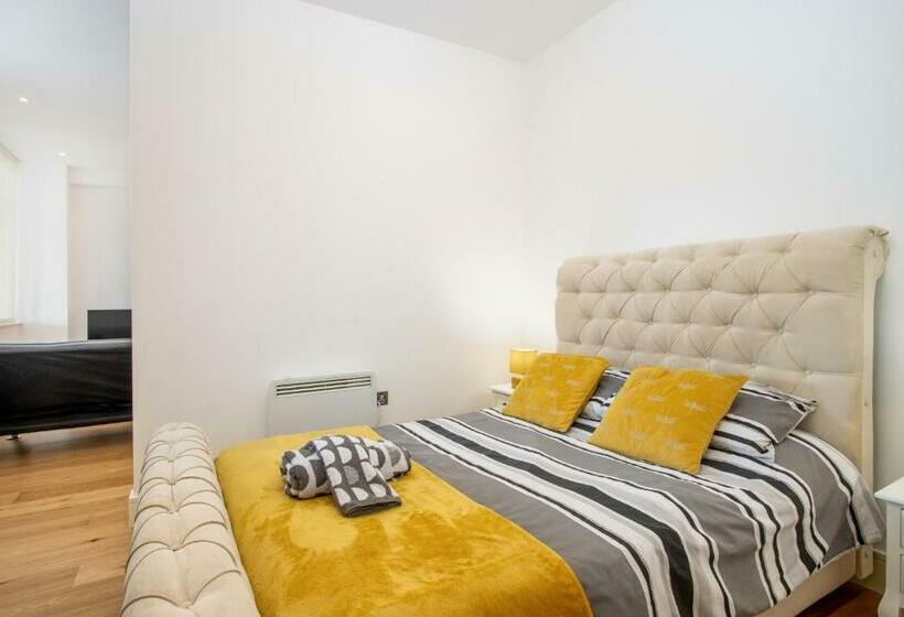 602 Luxury Apartment Near Luton Town And Station