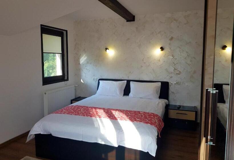 Cazare La Munte Comarnic