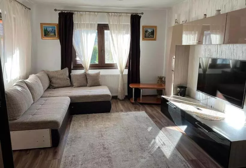 Cazare La Munte Comarnic