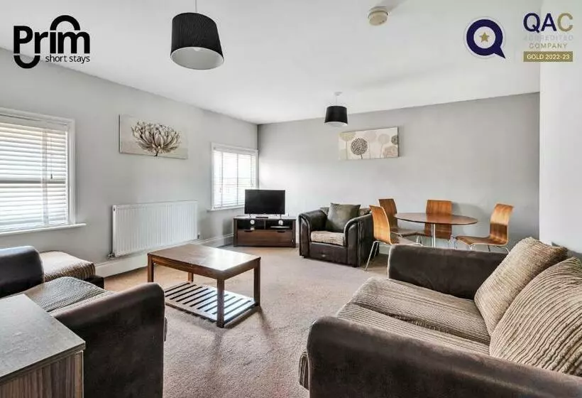 Cool And Chic Duffield Road Apartments