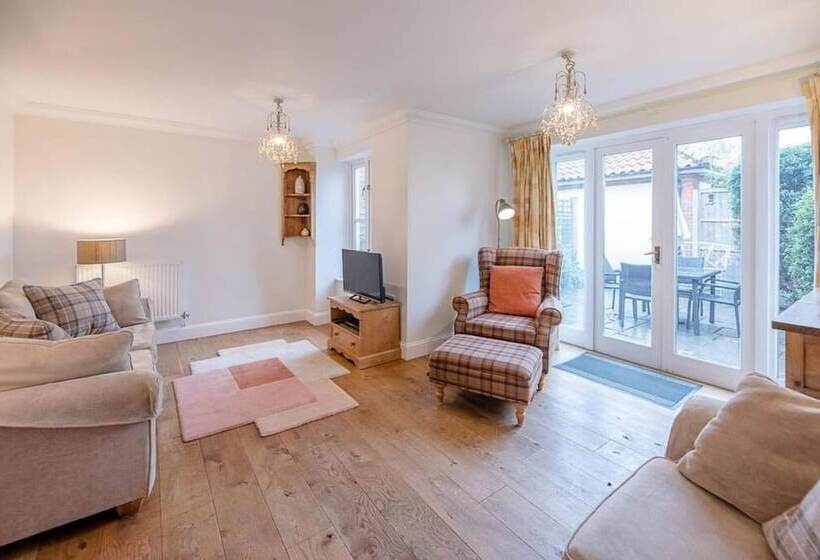 Scott S Cottage, Reydon