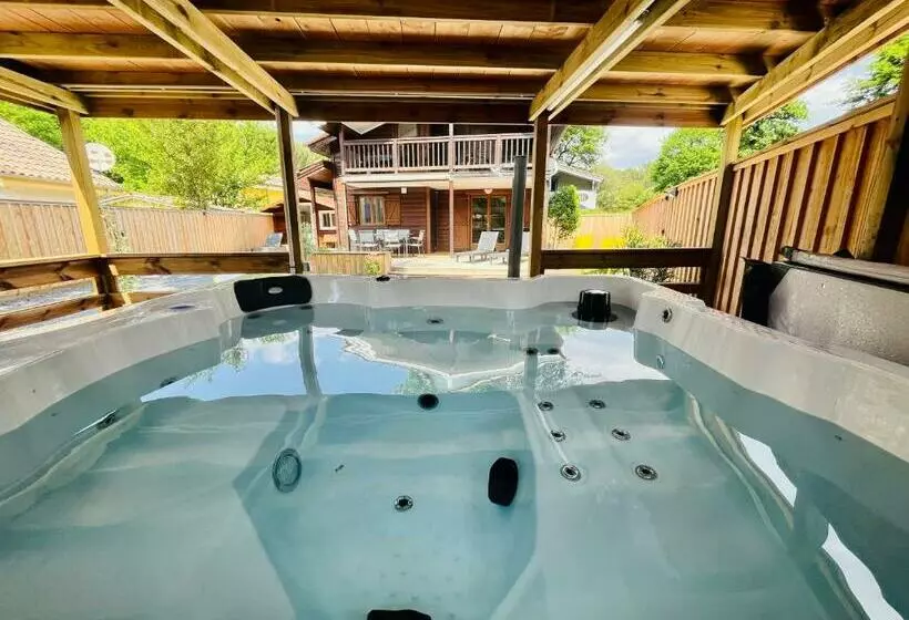 Le Chalet Familial