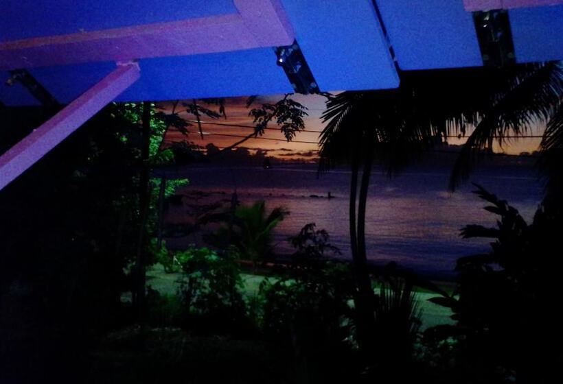 پانسیون Somewhere Special Guesthouse