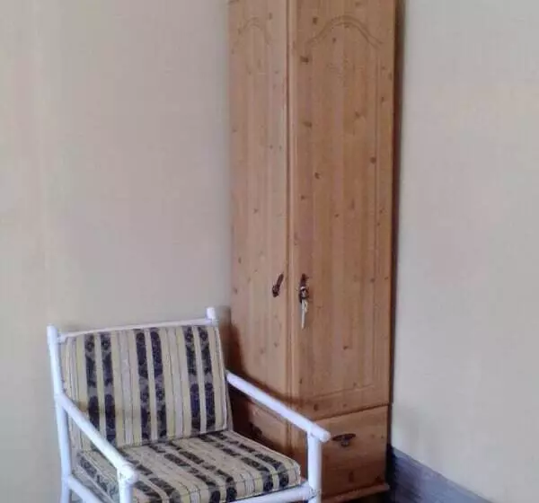 پانسیون Somewhere Special Guesthouse
