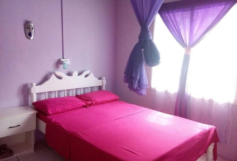 پانسیون Somewhere Special Guesthouse