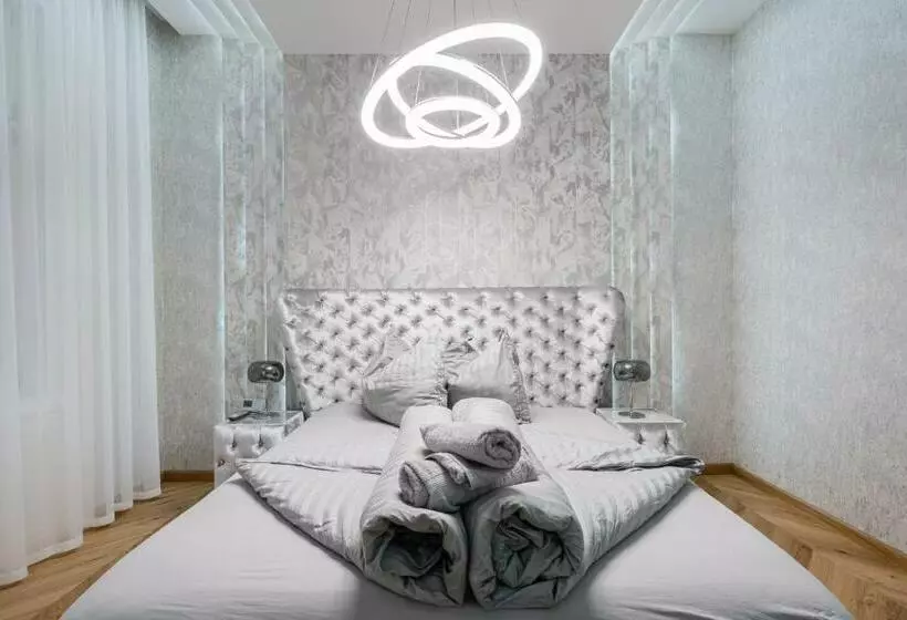 Heart Of Budapest Luxury Apartment With Amazing View