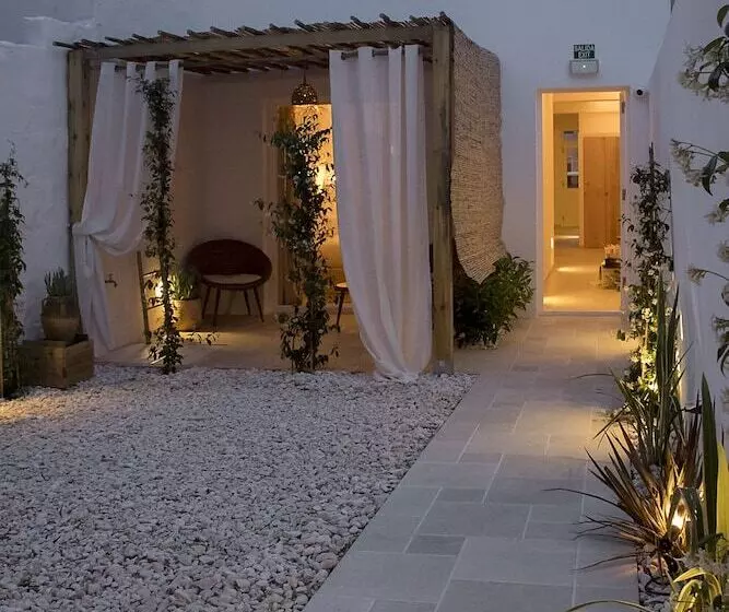 120 Hotel Boutique   Adults Only