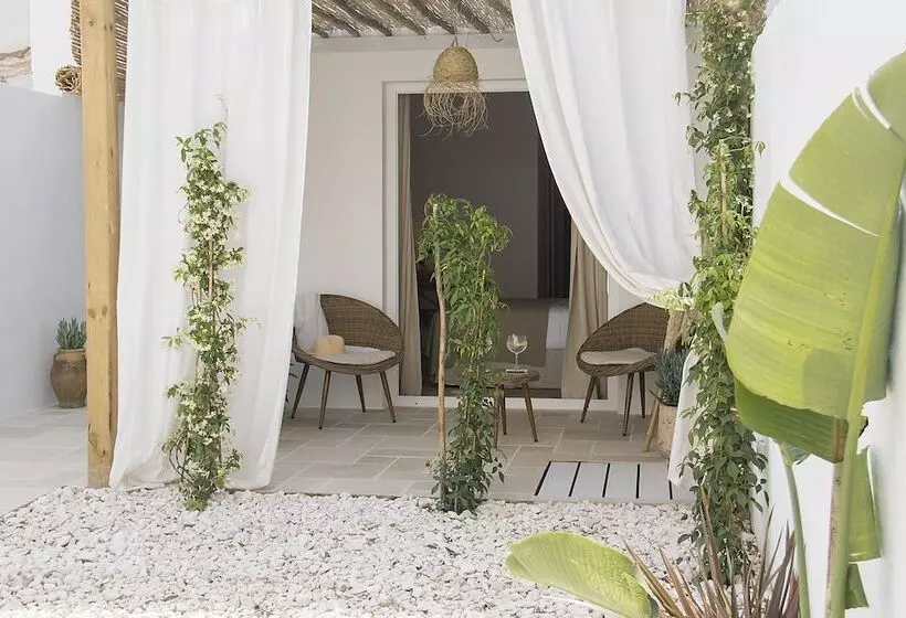 120 Hotel Boutique   Adults Only