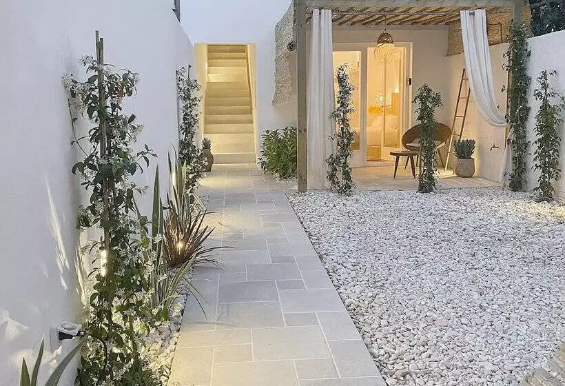 120 Hotel Boutique   Adults Only