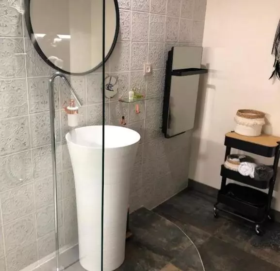 Aamiaismajoitus (B&B) Le Manoir Chambre D Hôte De Charme Avec Jacuzzi Privatif