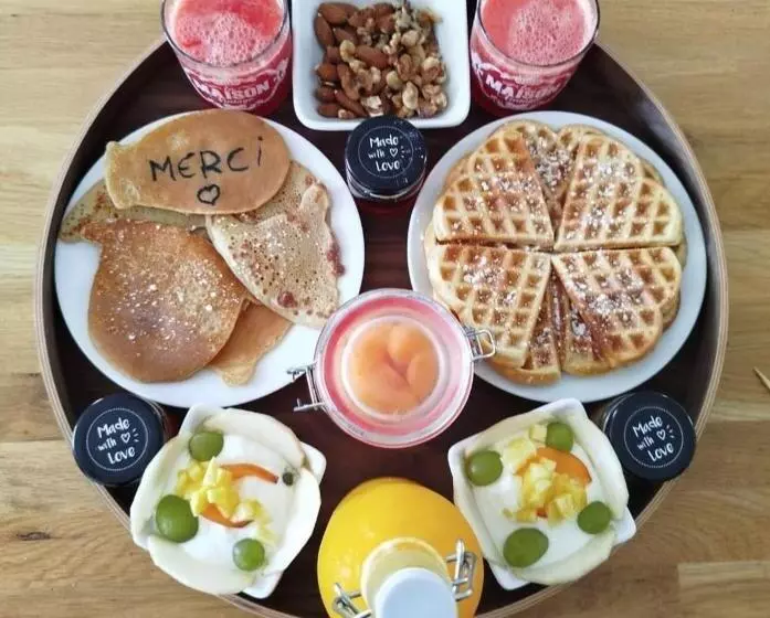 Aamiaismajoitus (B&B) Le Manoir Chambre D Hôte De Charme Avec Jacuzzi Privatif