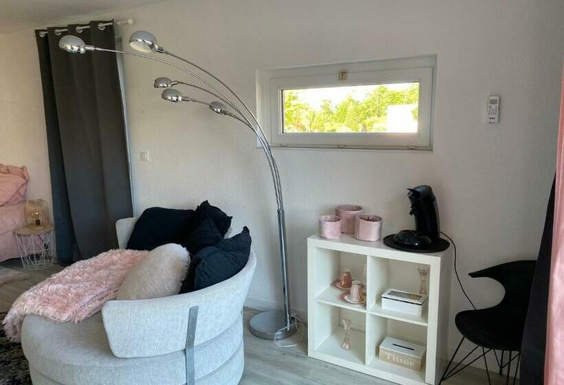 민박 Agréable Chambre D’hôte Calme Avec Piscine