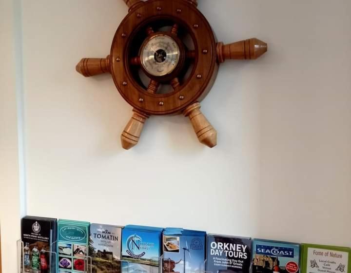 مبيت وإفطار Flotnar Hús   Ensuite Rooms