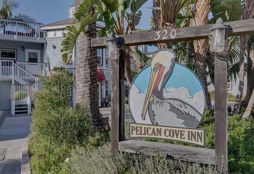 Hotelli Pelican Cove Inn