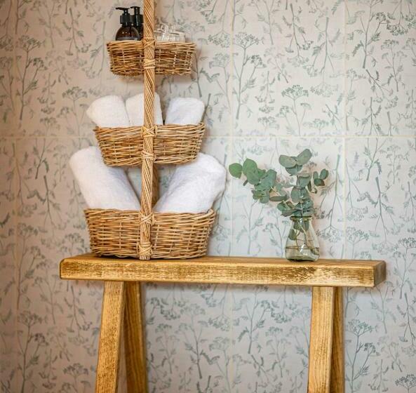 酒店 The White Lion Cowbridge