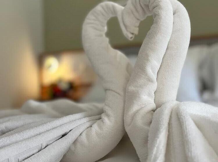 פנסיון Eliseo Palace Tropea