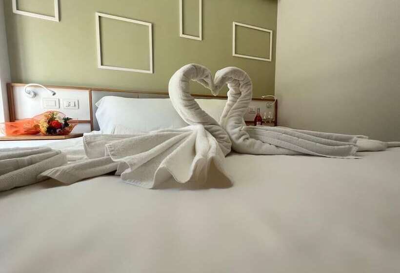 פנסיון Eliseo Palace Tropea