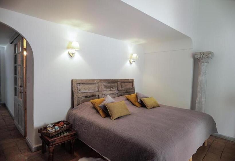 پانسیون L Insoupçonnée Saint Rémy De Provence