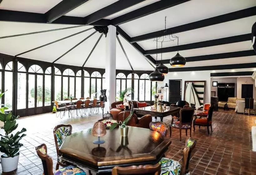 Majatalo L Insoupçonnée Saint Rémy De Provence