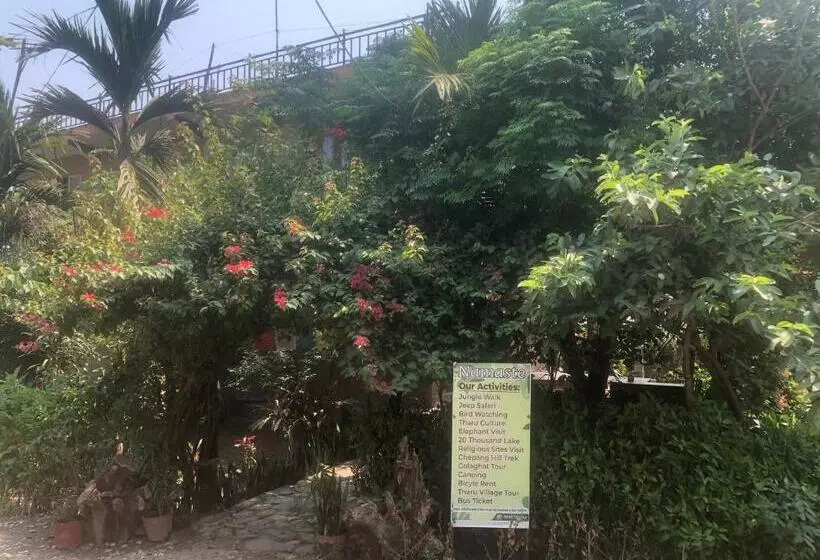 پانسیون Tara Guesthouse   Sauraha,chitwan