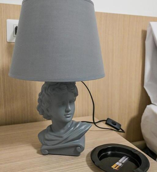 تختخواب و صبحانه Suisse