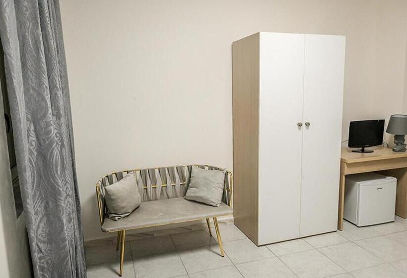 تختخواب و صبحانه Suisse