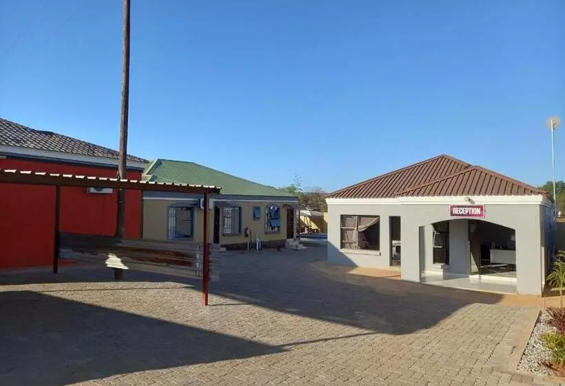 ベッドアンドブレックファースト Kgakgamela Road Lodge
