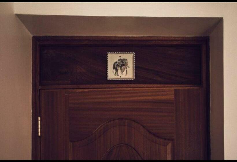 پانسیون Room In Bb Kilihouse Is A Bb 4 Large Ensuite Double Bedrooms