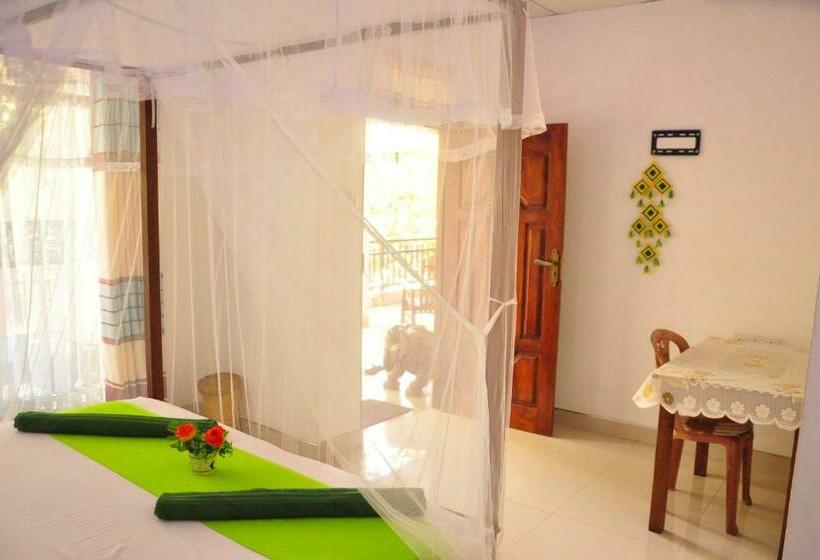 Bed and Breakfast Arunalu Guest Triple