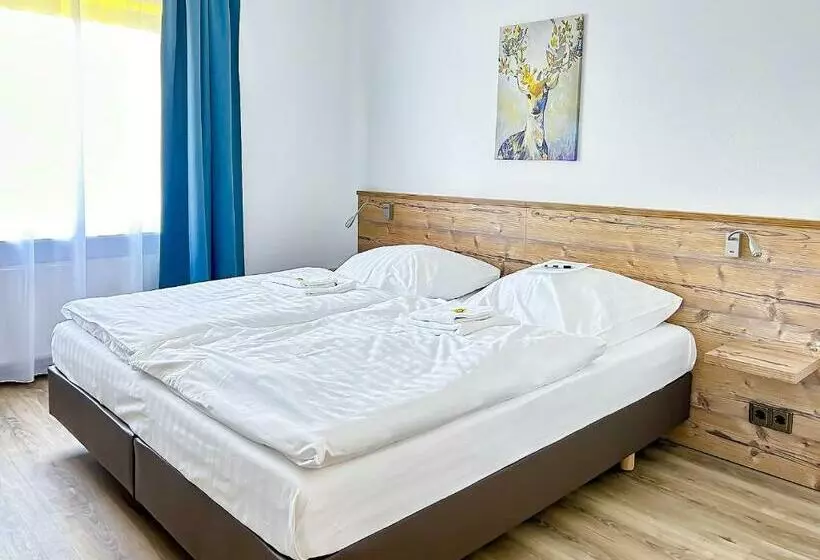 Aamiaismajoitus (B&B) Keller Höhe