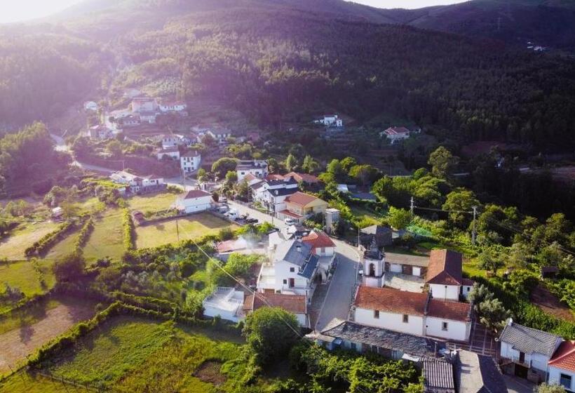 Bed and Breakfast Vila Nazaré