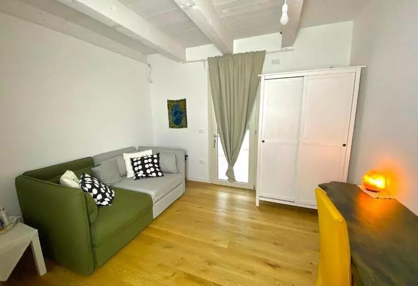 ホテル Agriturismo   Apis In Tabula