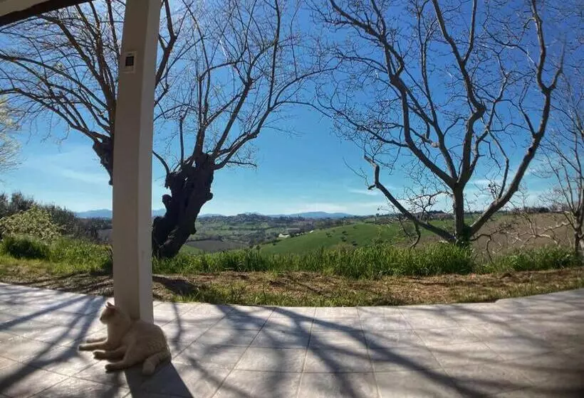 ホテル Agriturismo   Apis In Tabula