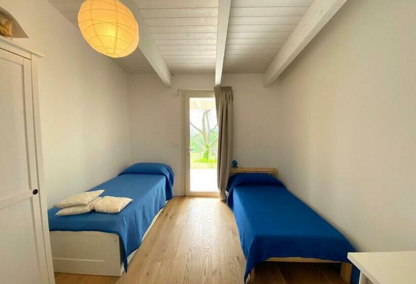 Отель Agriturismo   Apis In Tabula