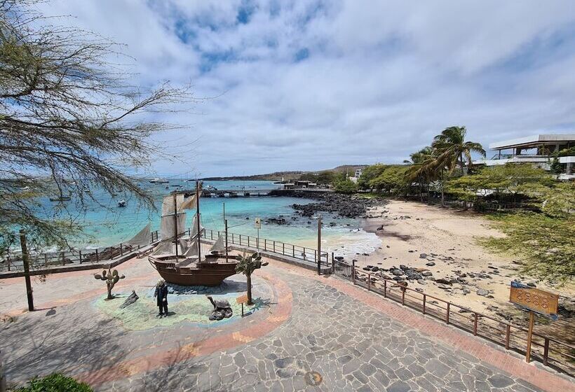 فندق Indigo   Galapagos, An Ihg