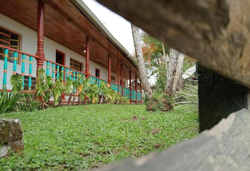 Hotel Rancho Ventura