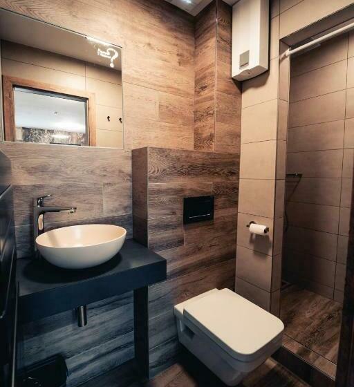 ペンション Penzion V Hádance