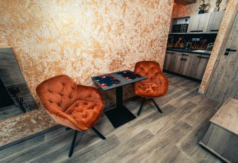 ペンション Penzion V Hádance