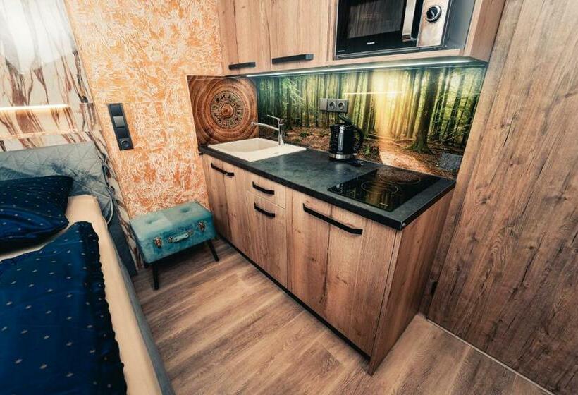 ペンション Penzion V Hádance