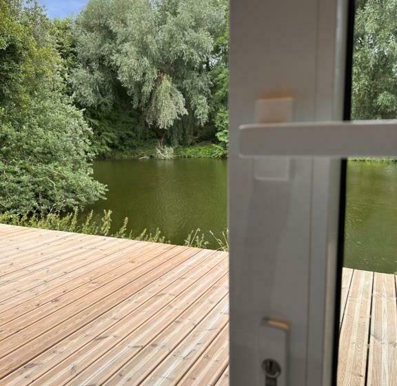 Пансион Quinze Suites Et Wellness De Luxe