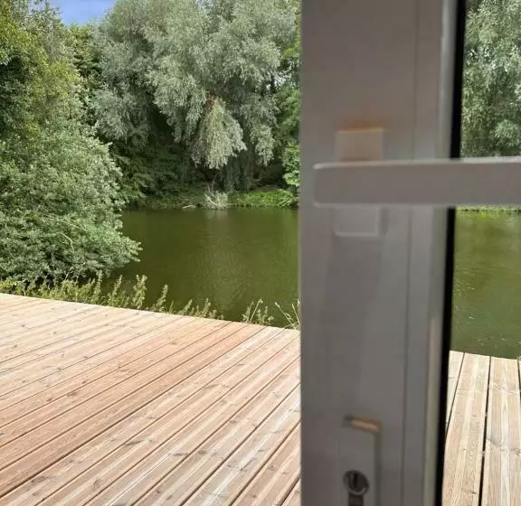 Majatalo Quinze Suites Et Wellness De Luxe