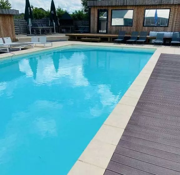 Majatalo Quinze Suites Et Wellness De Luxe