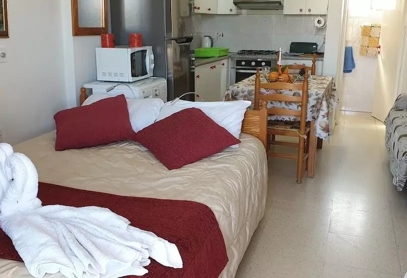 Astrofegia Apartments