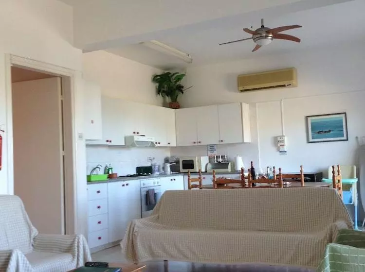 Astrofegia Apartments