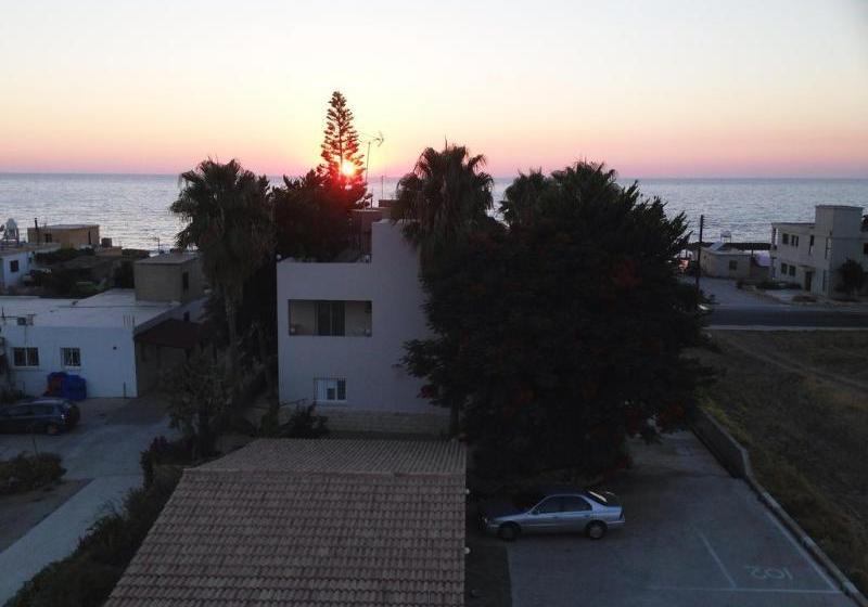 Astrofegia Apartments