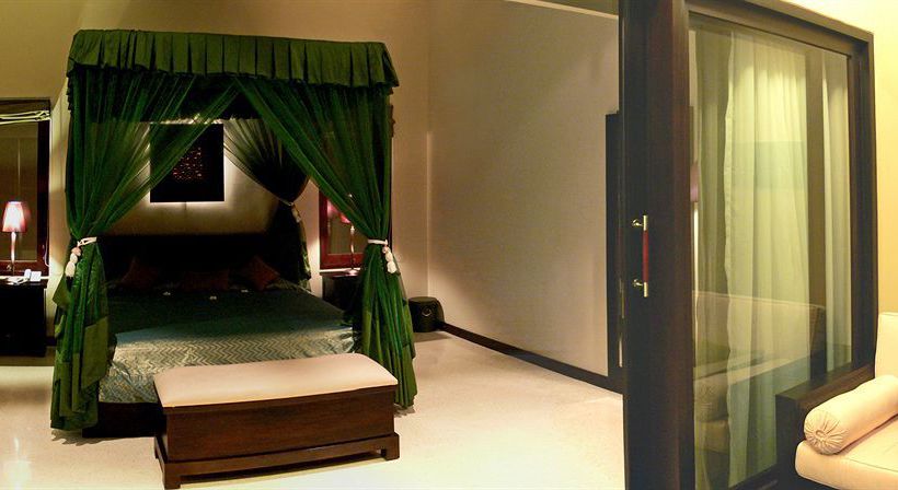 Отель Alam Warna