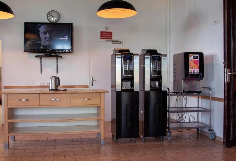 ホテル Auberge De Jeunesse Hi Marseille Bois Luzy
