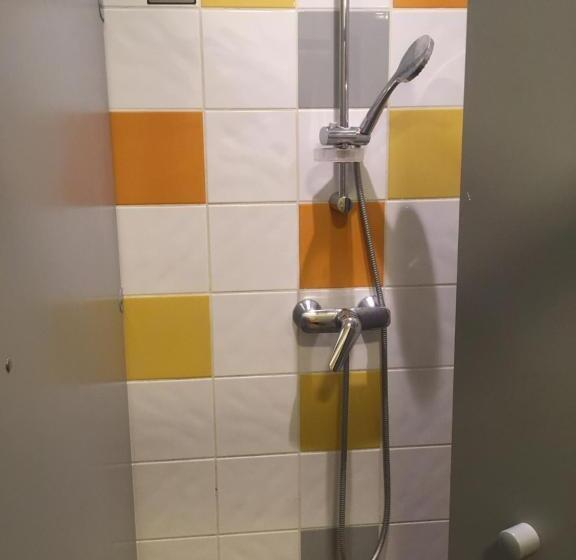 ホテル Auberge De Jeunesse Hi Marseille Bois Luzy