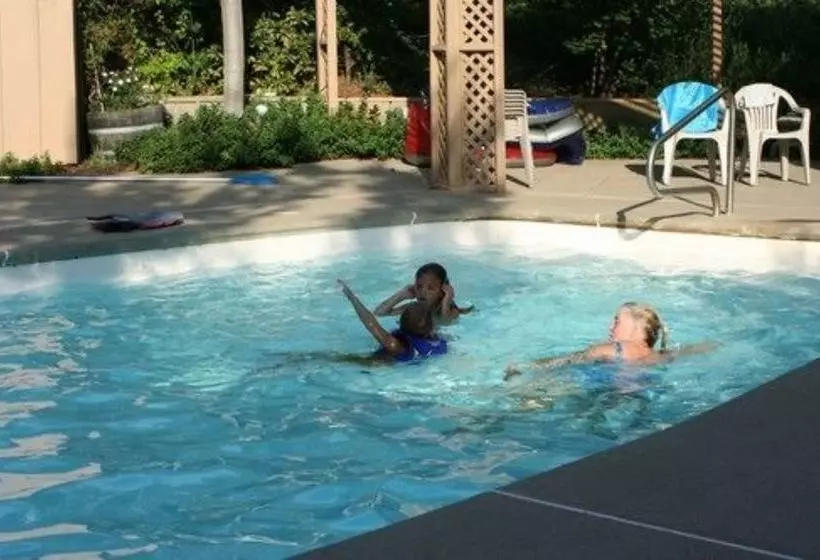 Отель Yosemite Bed And Breakfast