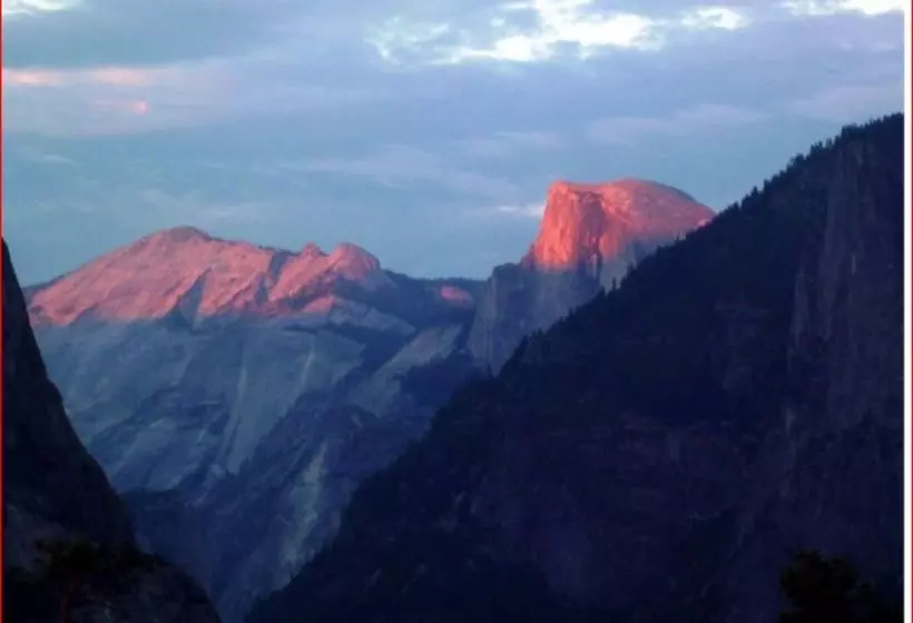 Отель Yosemite Bed And Breakfast